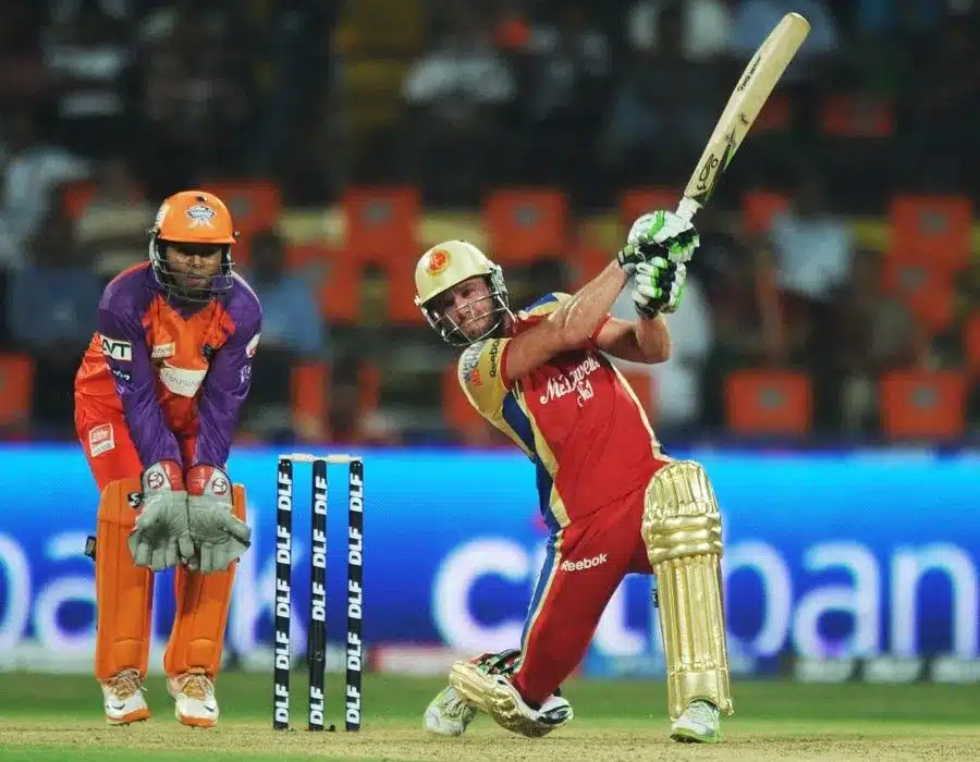 54 vs Kochi Tuskers Kerala, 2011